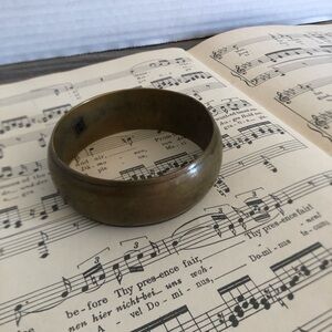 Vtg Chunky Brass Bangle Bracelet